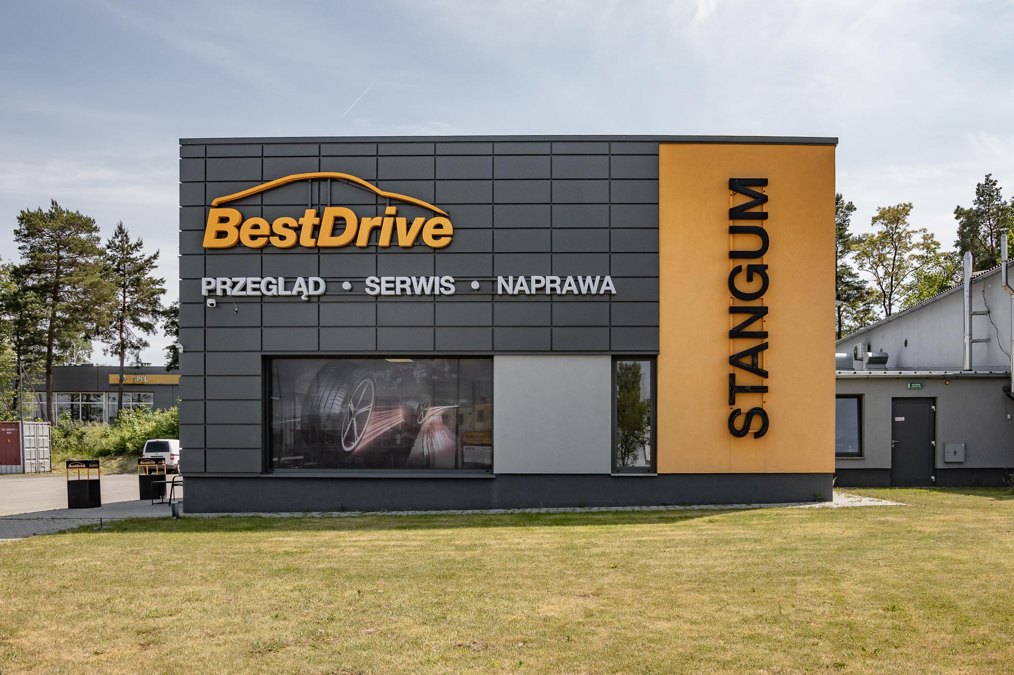 Read more about the article Stangum Auto Serwis